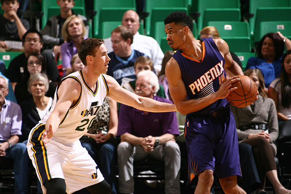 不仅打乱了 不仅打乱了