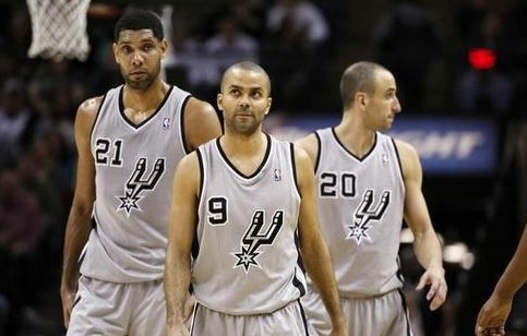 且关键回合 且关键回合