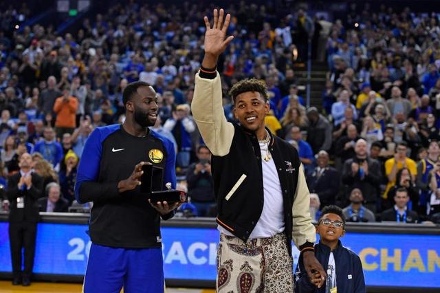 话题无需渲 话题无需渲